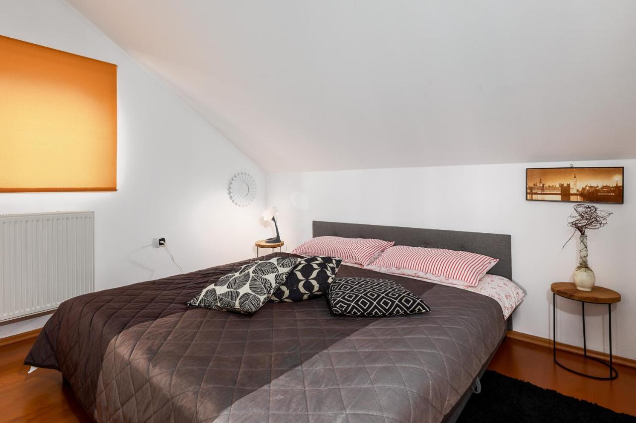 Studio Apartman Pavletic Appartement Slunj Buitenkant foto